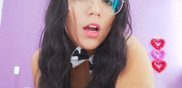 Model - LucyDerby squirt