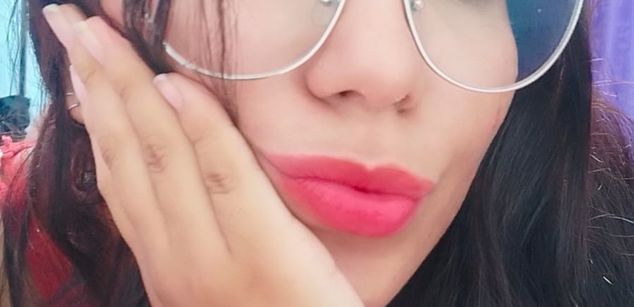 Model - LucyDerby squirt