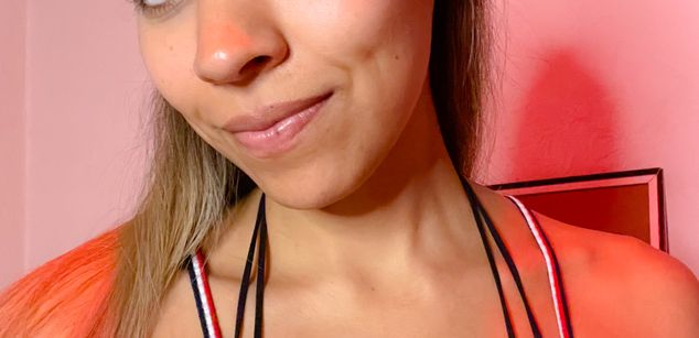 Model - Arlin Aurora masturbation