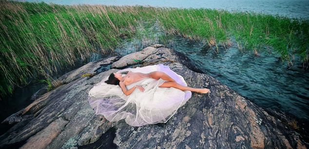 Model - Agata Bryant dirtytalk