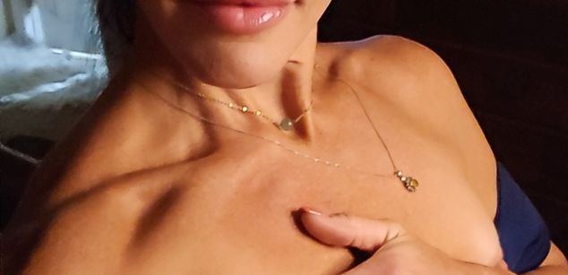 Model - Bella skinny