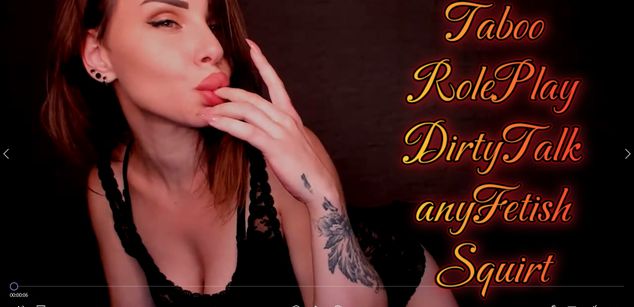 Model - AnnaLu strapon