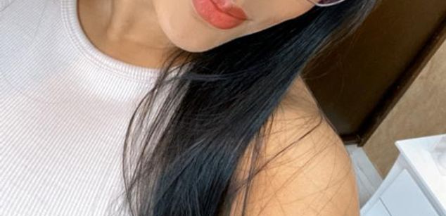 Model - Abby Marshall joi