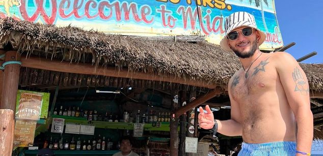 Model - Alextremobm master