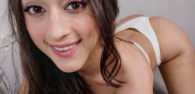 Model - Sylvie Gomez bigass