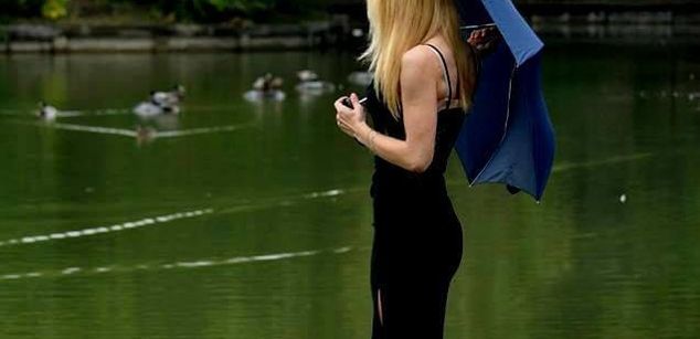 Model - Evelissa_1 Hot