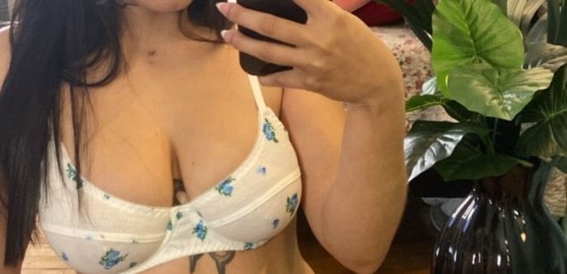 Model - Lilith Rosee bigass