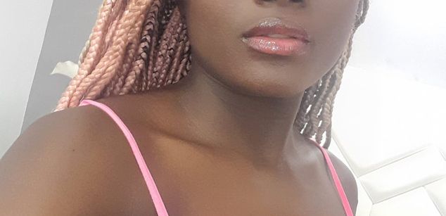 Model - OlivieLeroy heels