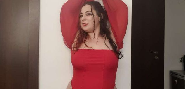 Model - HeraDevine BBW