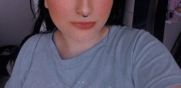 Model - catalina naked