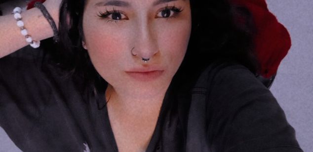 Model - catalina naked