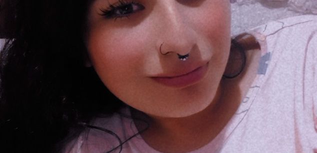 Model - catalina naked