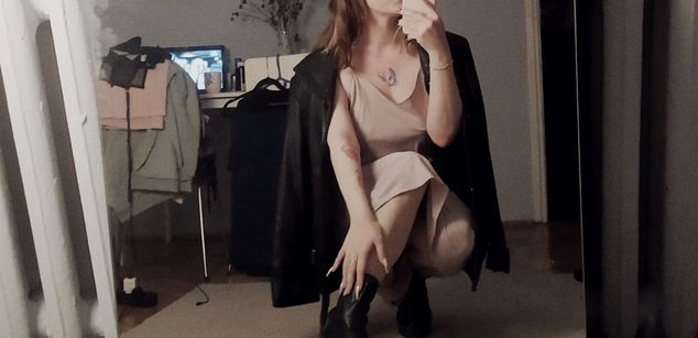 Model - Ttells young