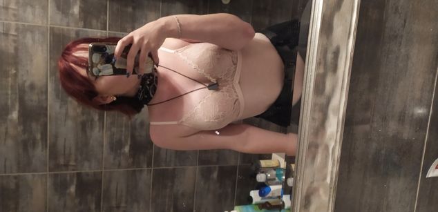 Model - Ttells young