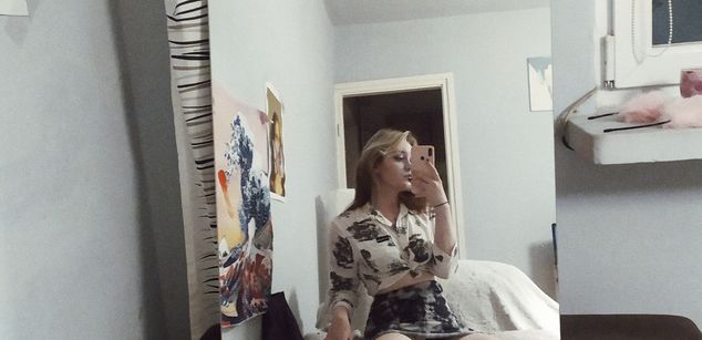 Model - Ttells young