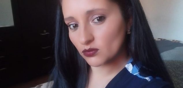 Model - Cristina anal