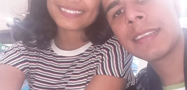 Model - lulu and jacob squirt