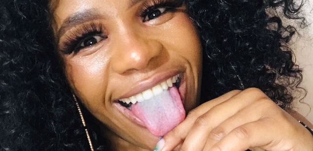 Model - DojaBooty spanks