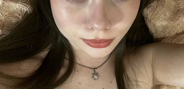 Model - Beatrice femdom