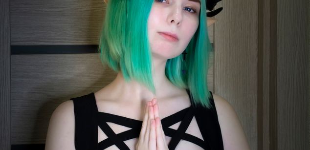 Model - Moon_Maru cosplay