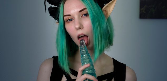 Model - Moon_Maru cosplay