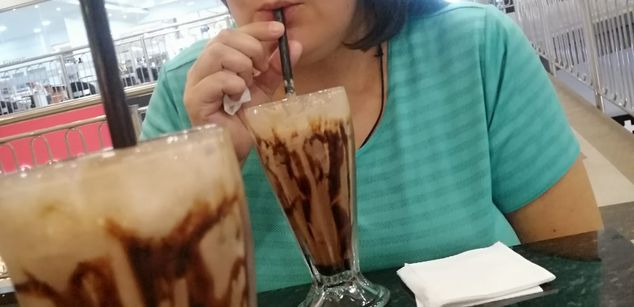 Model - Selene mature