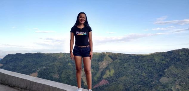 Model - Iris Moira feet