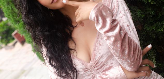 Model - MiaSstevens sexygirl